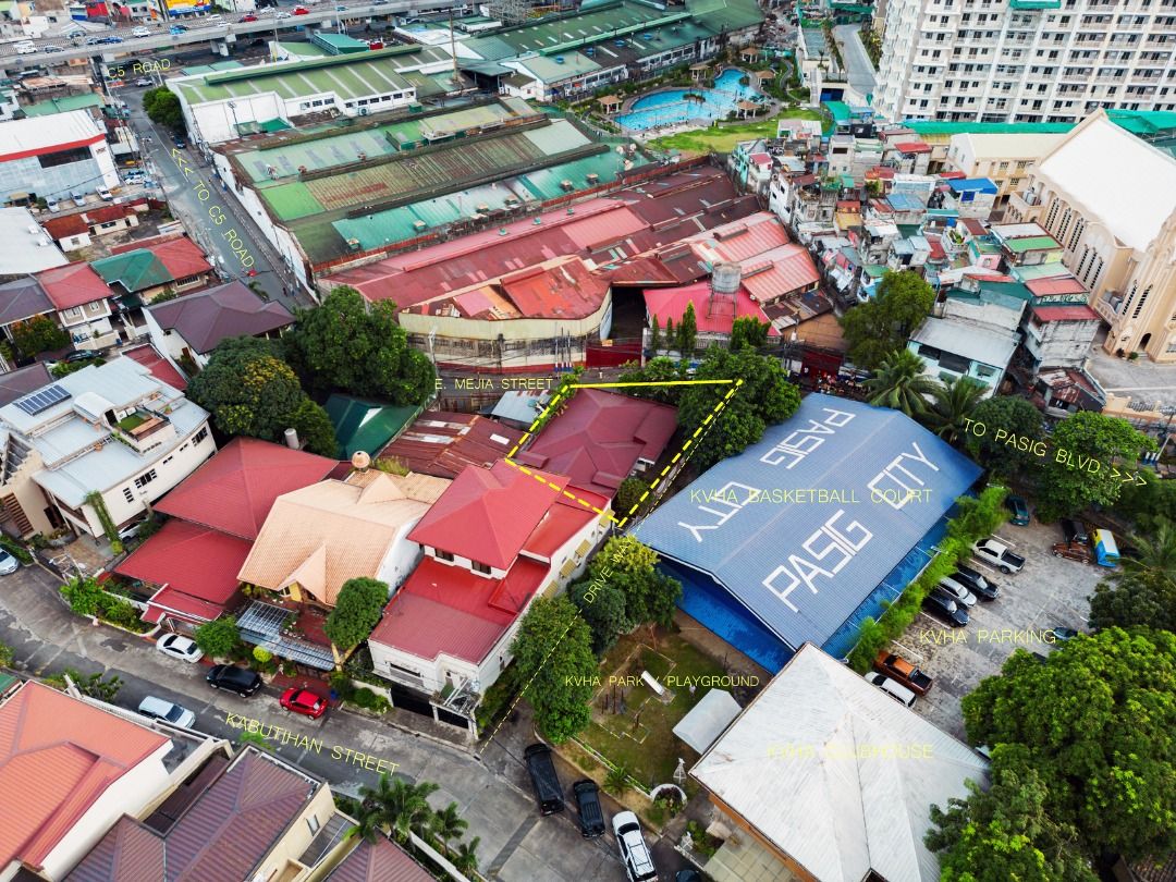 4 Bedroom 3 Bathroom House and Lot For Sale in Kawilihan Village Bagong