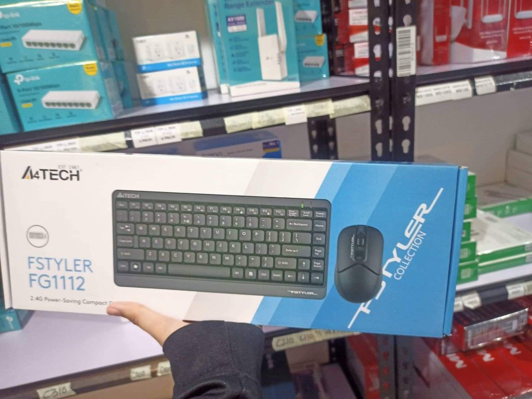 A4Tech Fstyler FG1112 Wireless Compact Keyboard and Mouse Combo Black