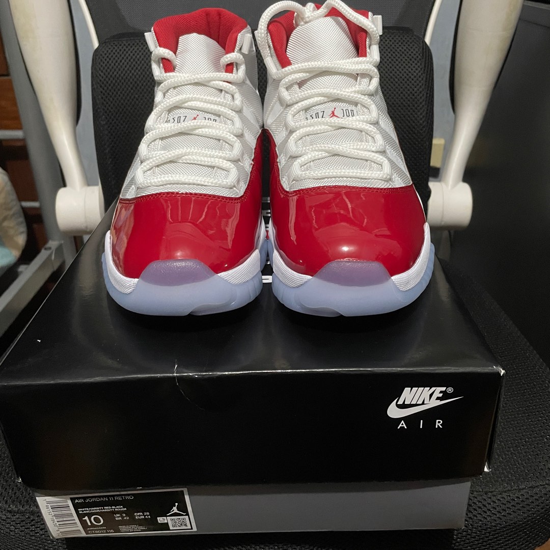 Jordan 11s 2025 size 10