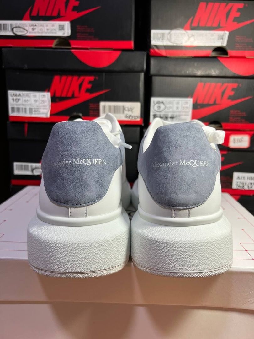 Alexander mcqueen sneakers blue suede top