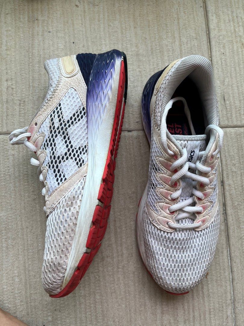 Asics road sales hawk ff2