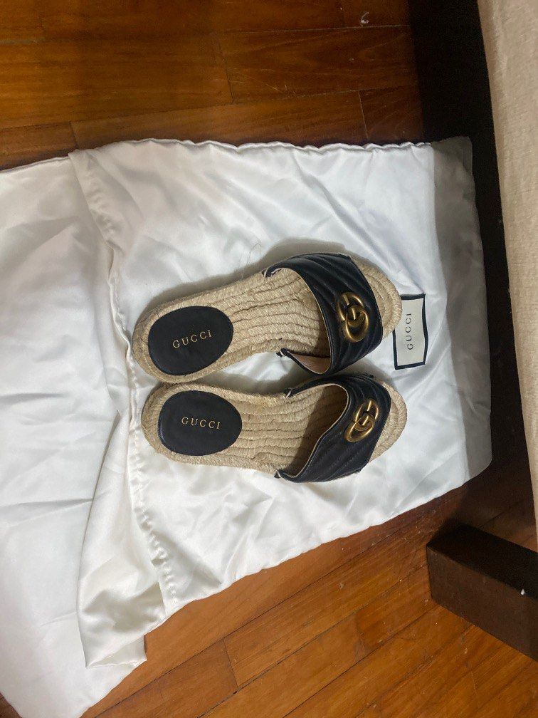 Gucci slides best sale size 35