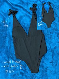 Black one piece (Small)