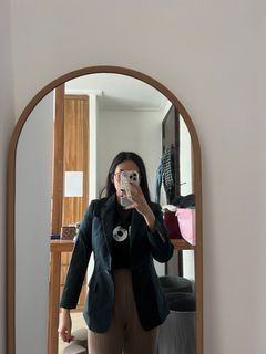 Blazer hijau gelap