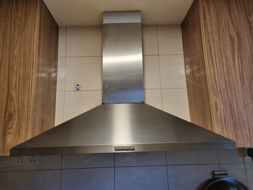 Bosch 90cm wall mount cooker hood, Furniture & Home Living, Kitchenware
