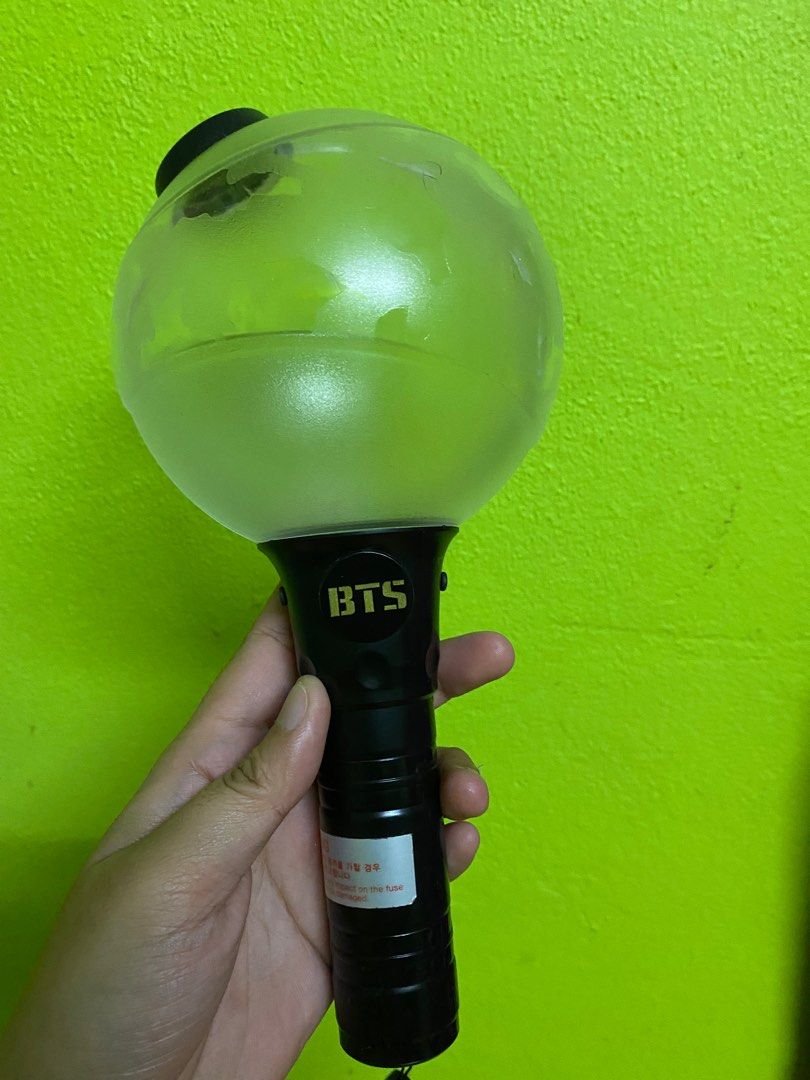 BTS LIGHTSTICK VERSION 1, Hobbies & Toys, Collectibles & Memorabilia, K