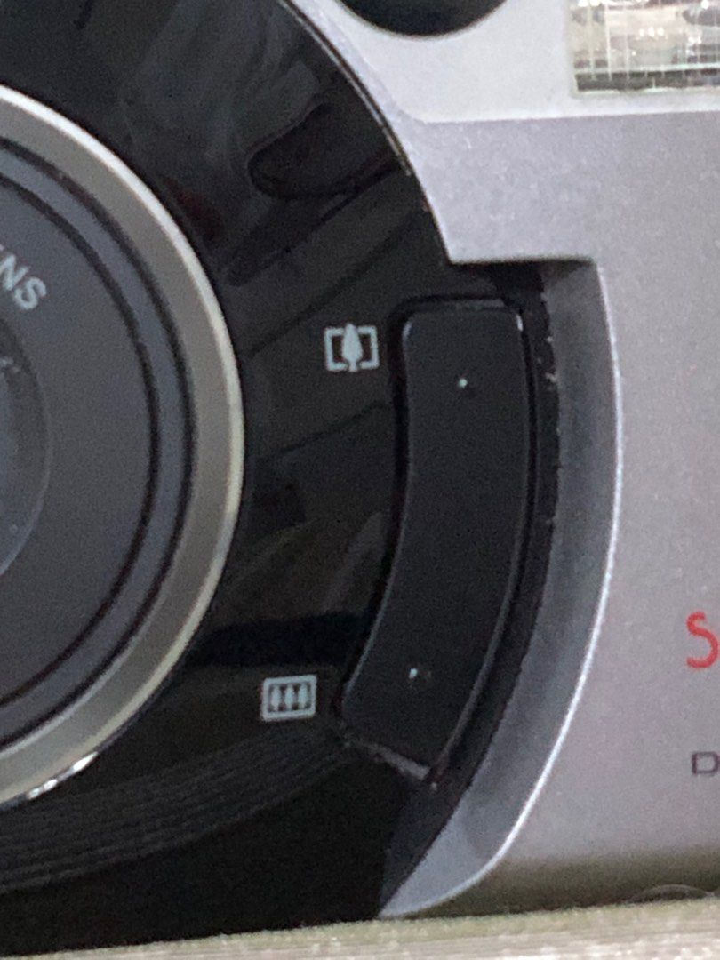Canon Prima Super 105 (Untested/For Repair) (Category: Cameras) located in Manila. Submitted by cee.things (Listing ID 1213697046, Image 3). Description: ❕READ FIRST ❕ • This film cam is untested because it has been stored in my cabinet longer before I was born and I have no idea when this was last used! • I have no sample photos 🥺 • I plan on having this checked at Quiapo MNL but I don't have time (you can have it checked for yourself!) • Can b