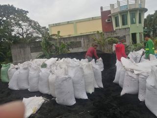 Carbonized Rice hull, Garden soil
