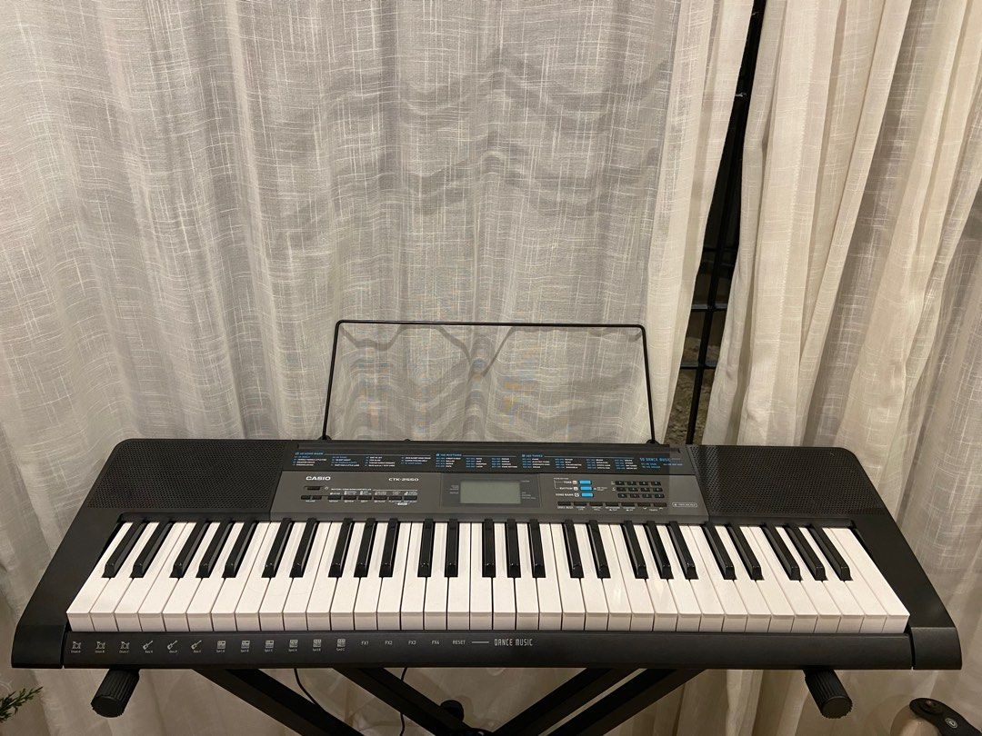 Casio CTK 2550 electric keyboard piano Hobbies Toys Music