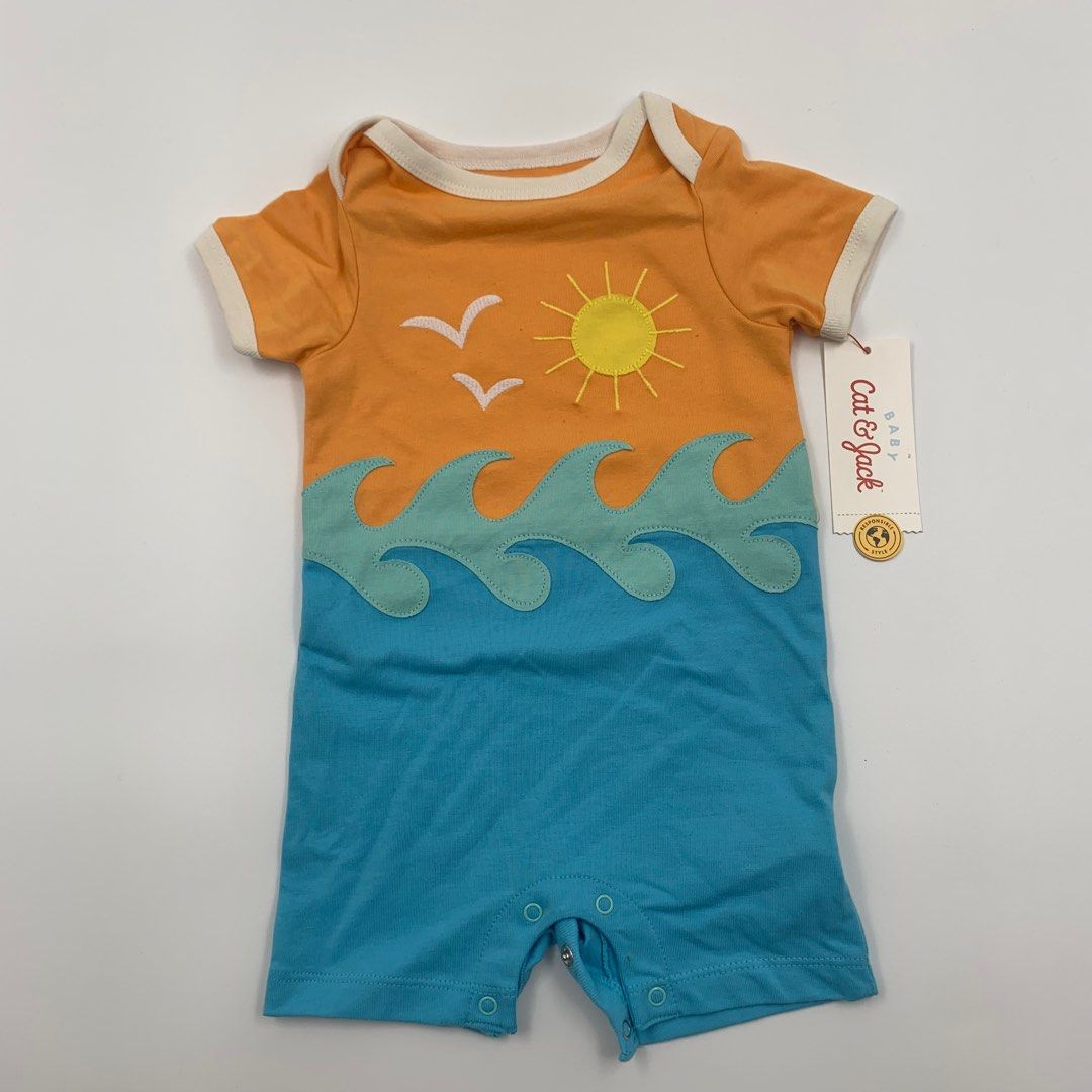 Baby clothes cat and top jack