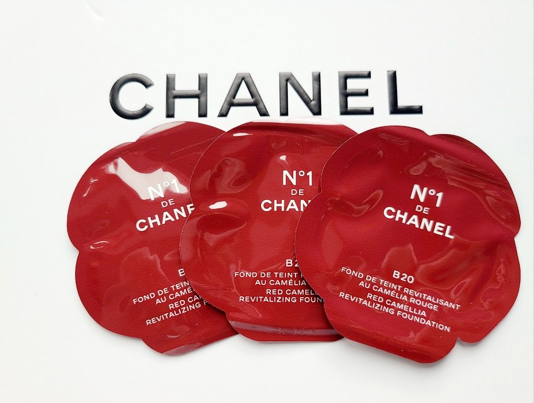 Chanel No.1 Red Camellia Revitalizing Foundation 一號紅山茶花粉底液, 美容＆個人護理, 健康及美容-  皮膚護理, 化妝品- Carousell