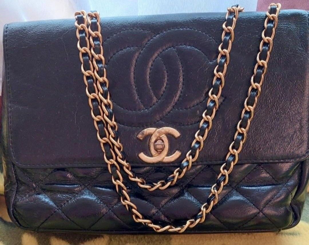 Chanel sales purse clearance