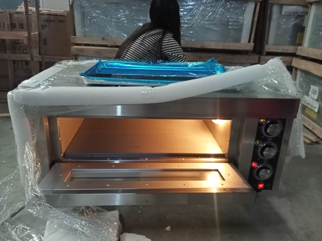 Commercial Single Deck oven Electric oven EP-31 (Category: Ovens & Toasters) located in Taguig. Submitted by mgracelim38484 (Listing ID 1213583673, Image 2). Description: SPECIFICATION: Capacity (L) 56 Wall Oven Type: Electric Power Consumption (W) 3200 Voltage:220 Power:3.2kw Inside dimesions width 44.9cm Length 61.5cm height 15.5 cm Looking for a resellers. PM ME FOR MORE DETAILS! :).
