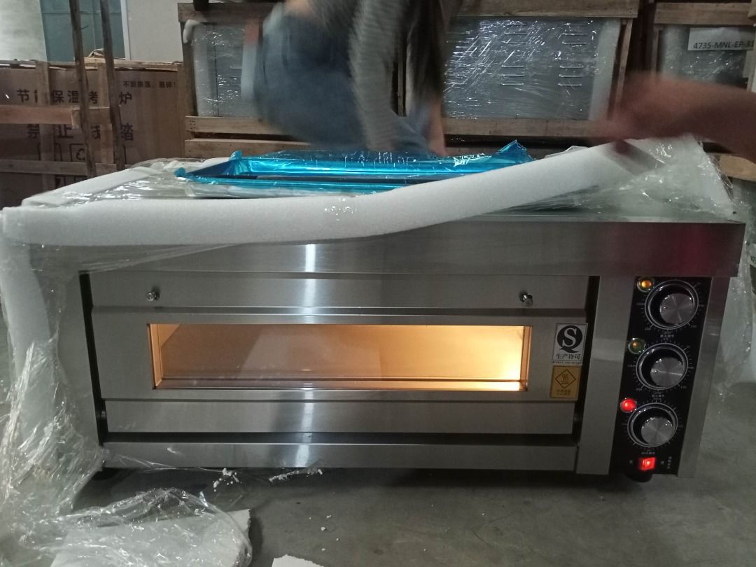 Commercial Single Deck oven Electric oven EP-31 (Category: Ovens & Toasters) located in Taguig. Submitted by mgracelim38484 (Listing ID 1213583673, Image 3). Description: SPECIFICATION: Capacity (L) 56 Wall Oven Type: Electric Power Consumption (W) 3200 Voltage:220 Power:3.2kw Inside dimesions width 44.9cm Length 61.5cm height 15.5 cm Looking for a resellers. PM ME FOR MORE DETAILS! :).