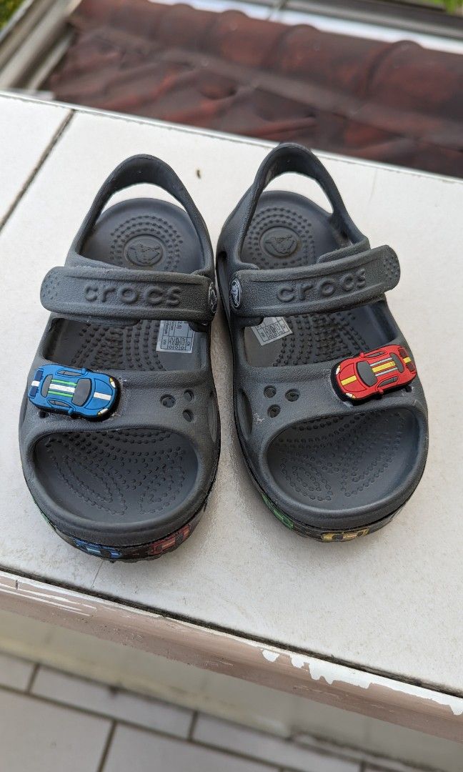 Crocs fun lab cars shop