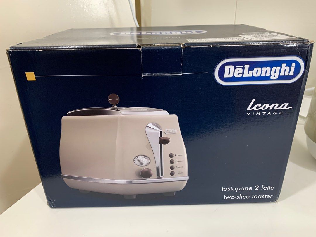 Delonghi 2 slice toaster, TV & Home Appliances, Kitchen Appliances