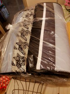 （分類：）位於 。 由 padzpadz 提交（商品編號 1213579516，圖片 1）。簡介： 。