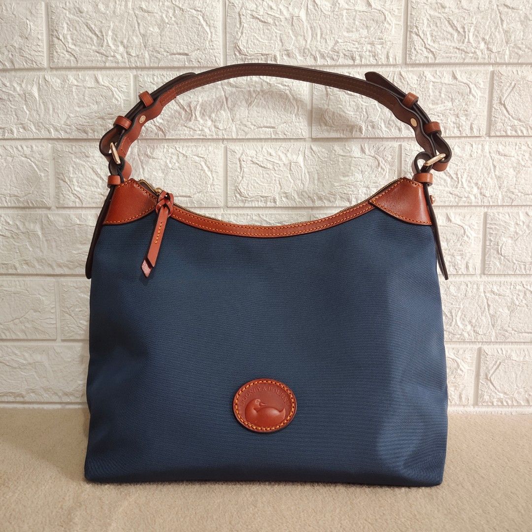 Dooney and bourke on sale nylon large erica