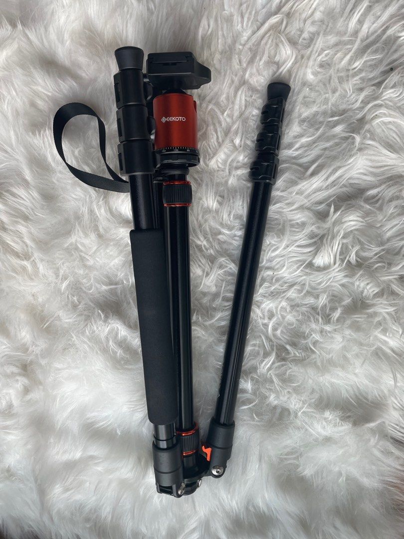 Geekoto 77” Tripod, Photography, Photography Accessories, Tripods
