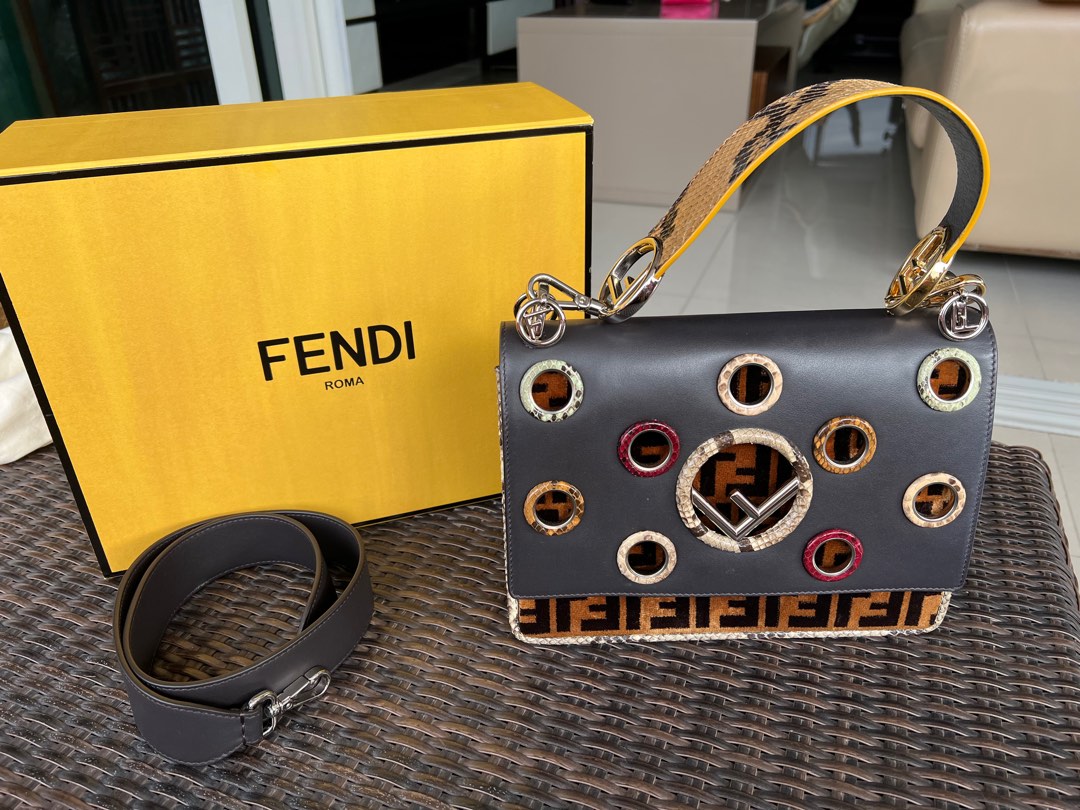 Fendi kan on sale i handbag