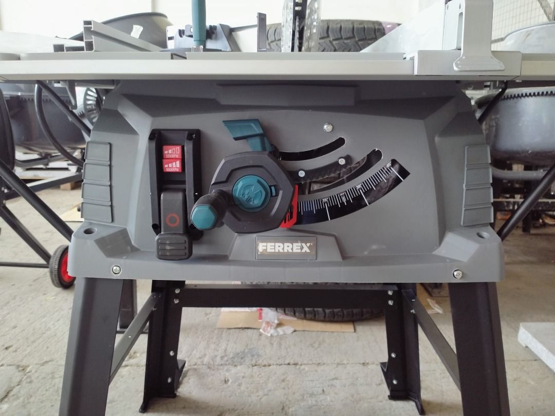 Ferrex Table Saw DX254TS 2000W Blade 254mm, Hobbies & Toys, Stationary