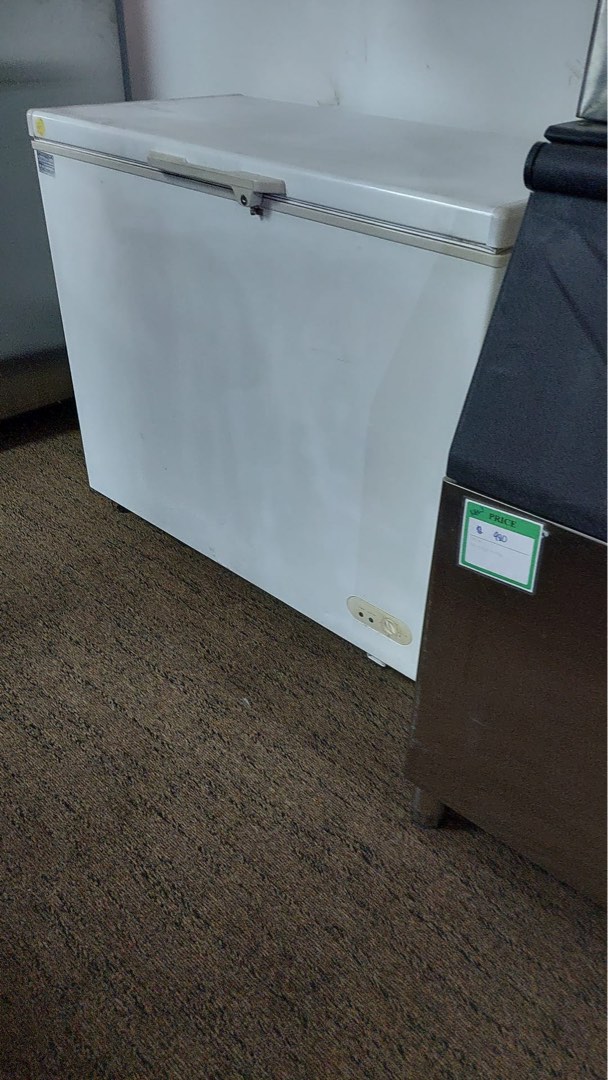 (Free delivery and warranty) 3 ft chest freezer/ ice box/ ice cream