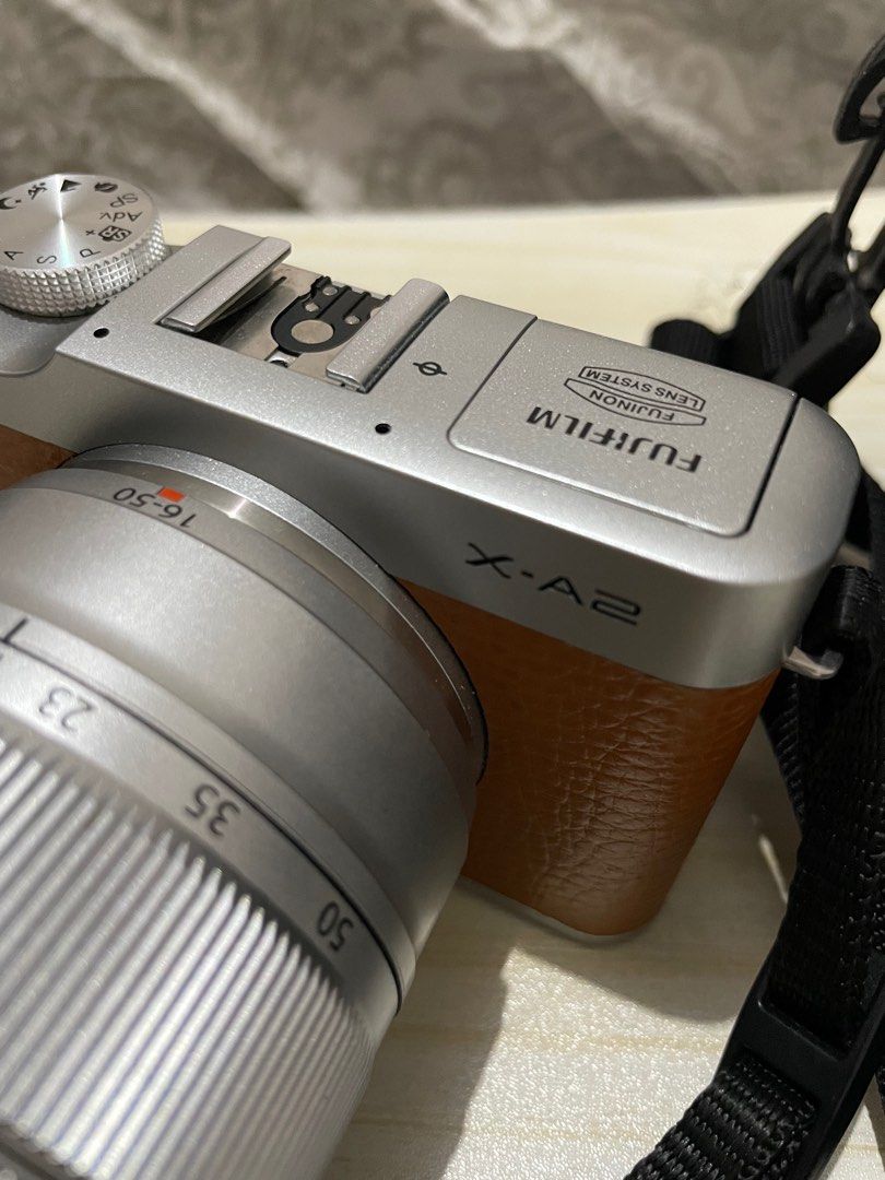 Fujifilm XA2 Mirrorless Lengkap, Fotografi di Carousell