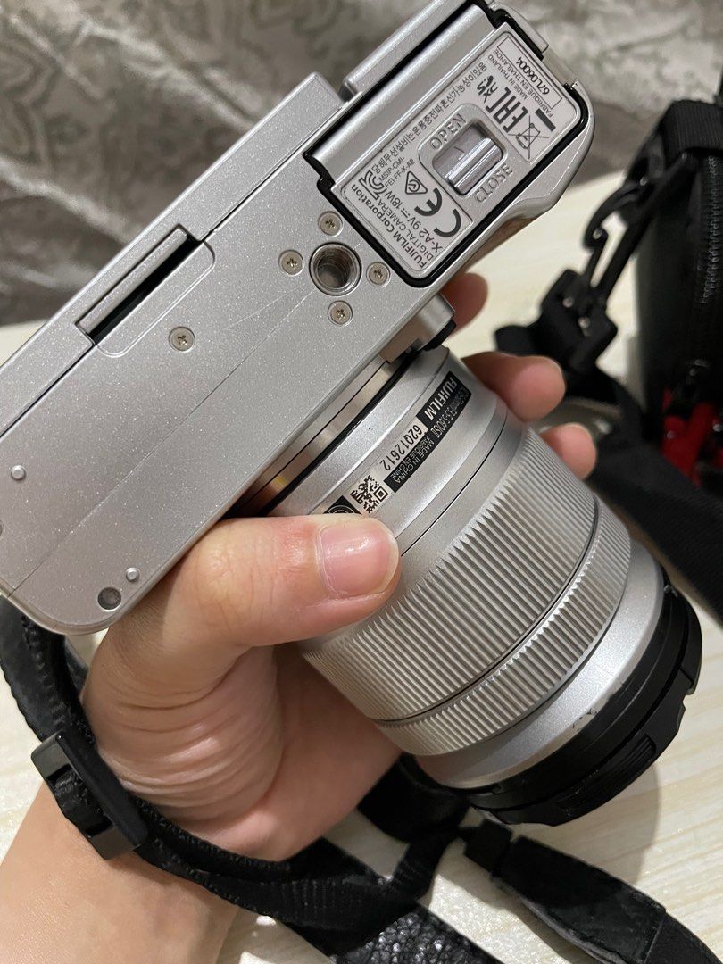 Fujifilm XA2 Mirrorless Lengkap, Fotografi di Carousell