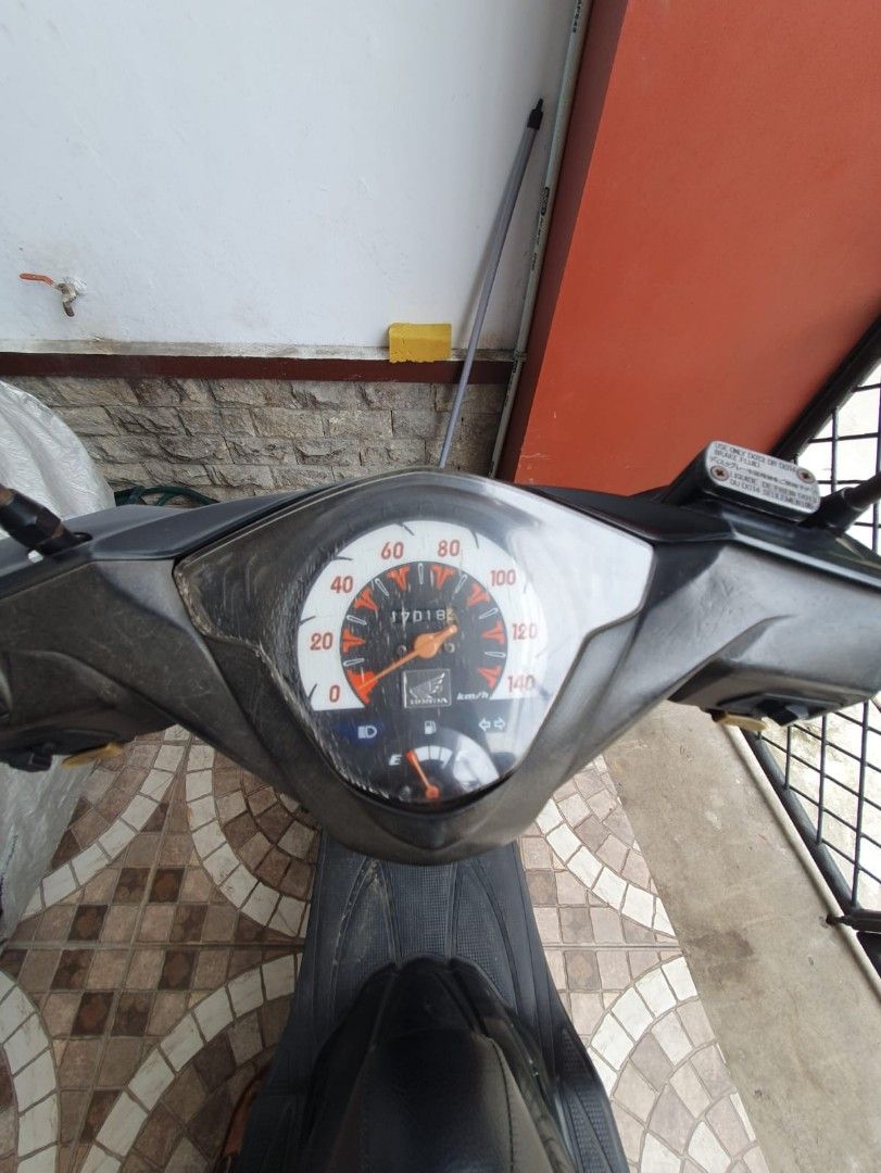 Honda beat 2009, Motor di Carousell