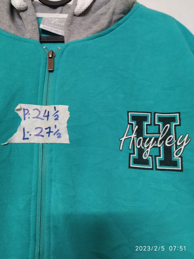 Hoodies big saiz, Men's Fashion, Coats, Jackets and Outerwear on Carousell