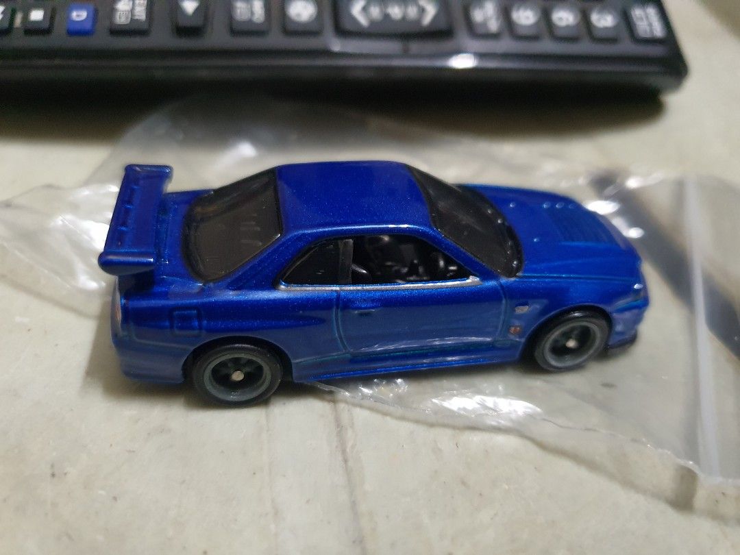 Hotwheels Fast & Furious Retro Card Nissan Skyline GT-R R34