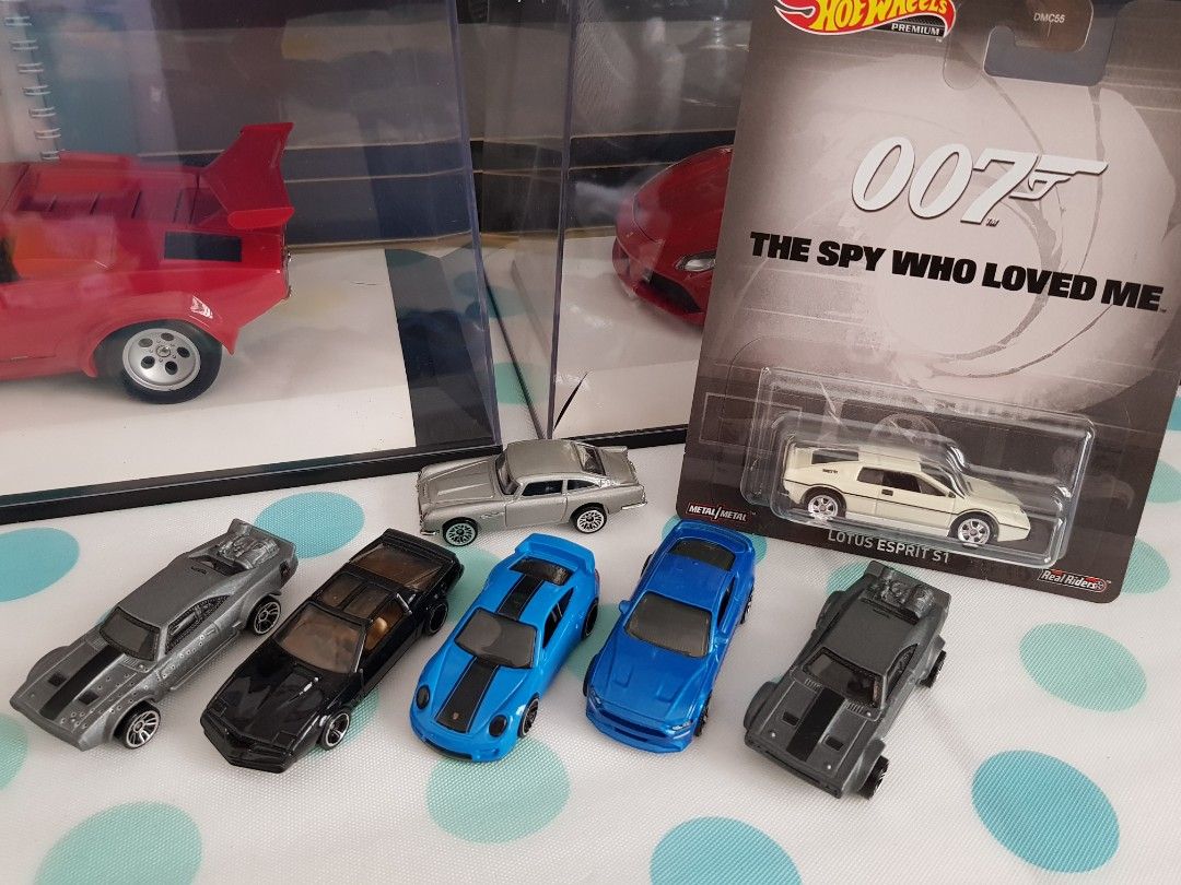 Hotwheels Loose Movie Cars Knight Rider KITT Aston Martin DB5 007