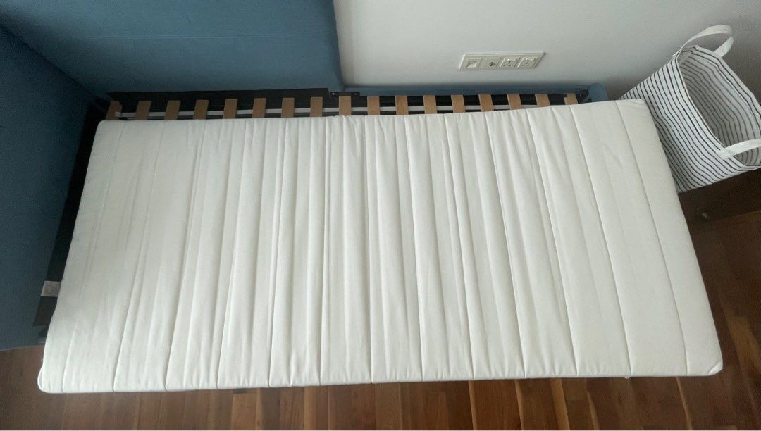 IKEA Blakullen bed frame inlcuding mattress (pick up today for S50
