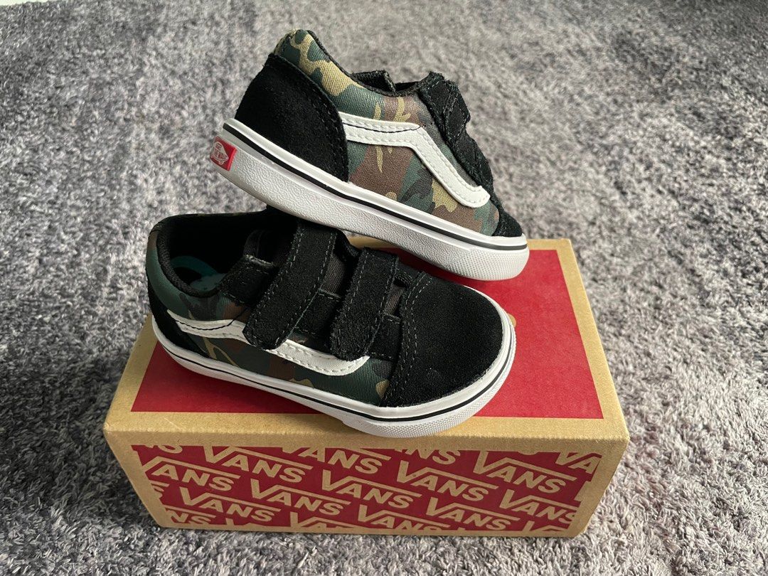 Infant clearance camo vans