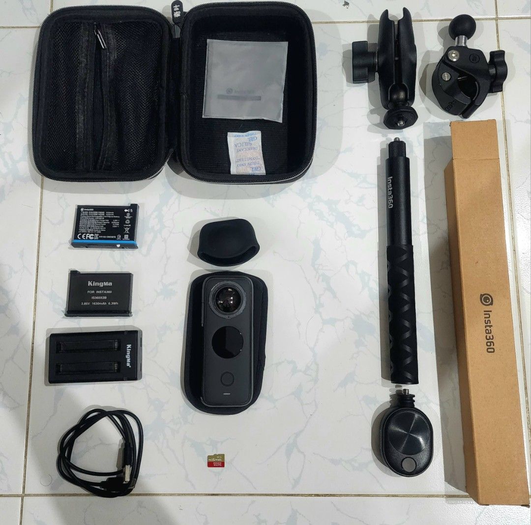 Insta360 One X2 + Accessories (PRICE NONNEGO), Photography, Cameras on