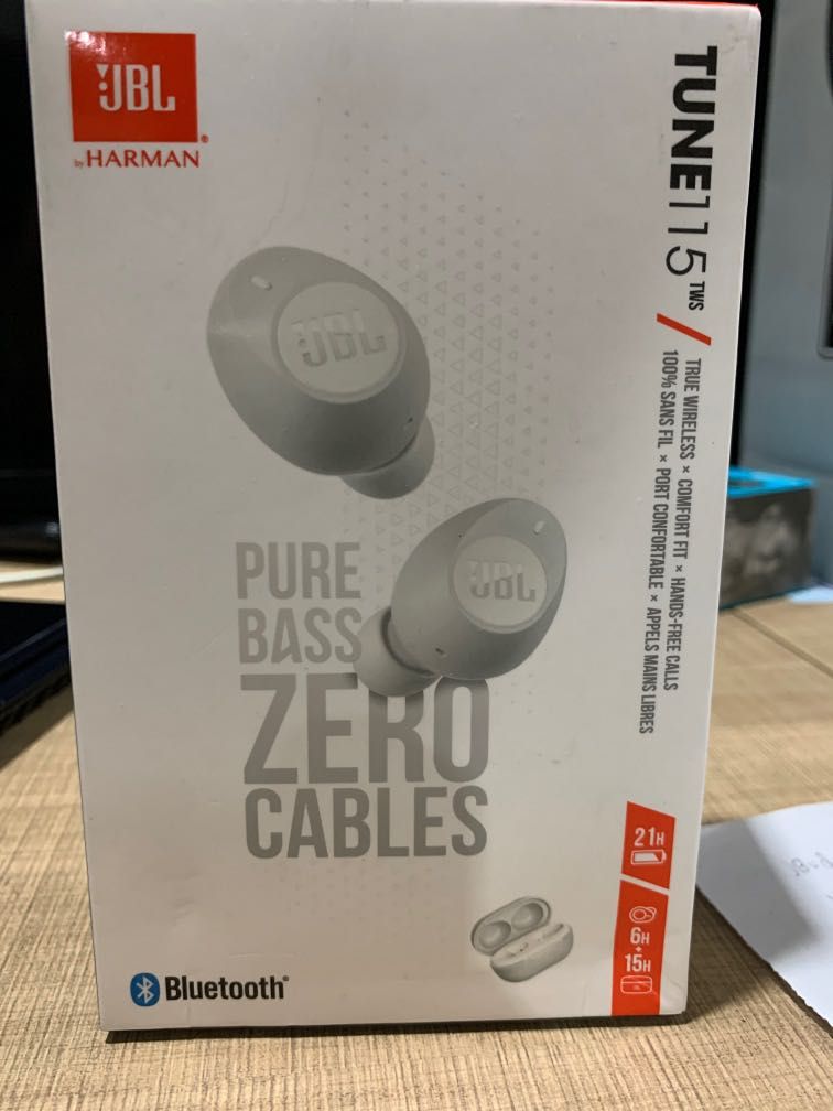 JBL TUNE 115 TWS (Category: Earphones) located in Quezon City. Submitted by struddels (Listing ID 1213683765, Image 1). Description: Can use any side alone or wear both together. Nice case which isn’t too big.