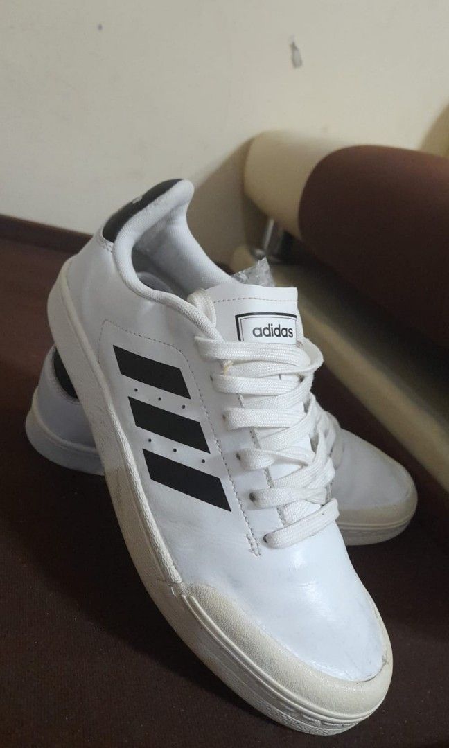 Foto sepatu adidas murah 2025