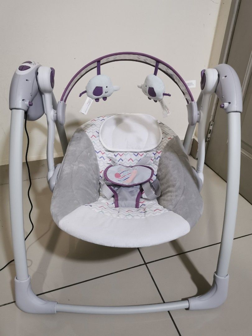 Flute top baby swing