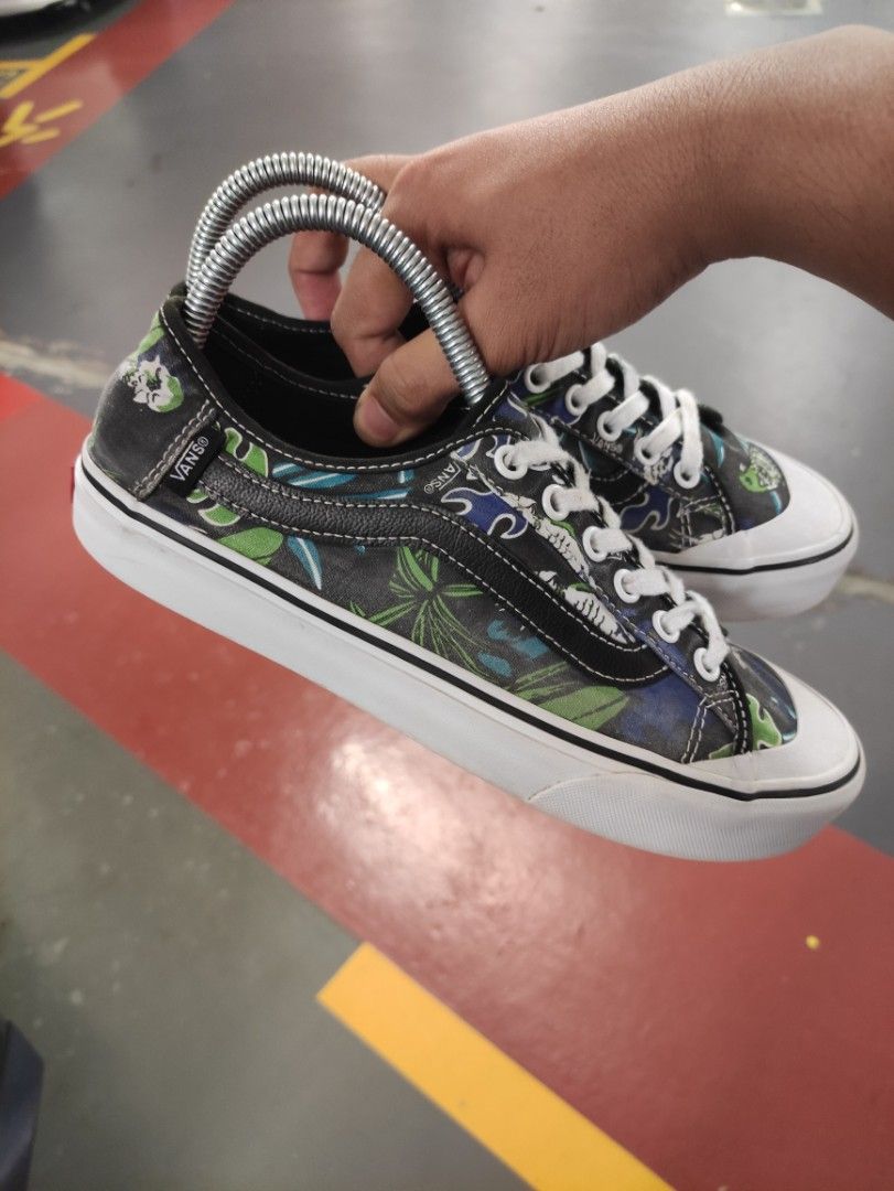 Vans ultracush sneakers hot sale