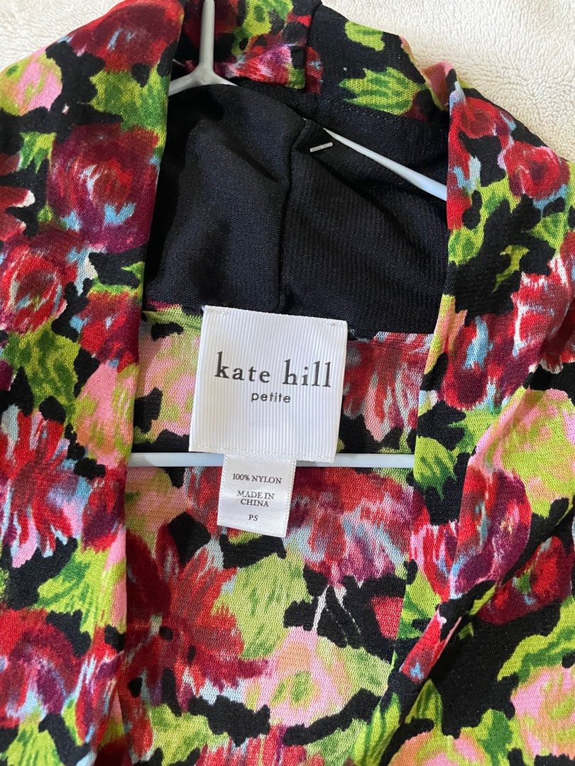 Kate Hill top (Category: Longsleeves) located in Las Pinas. Submitted by polinegrc (Listing ID 1213615170, Image 2). Description: high quality like new! super classic fitted fabric no ww xs-small.