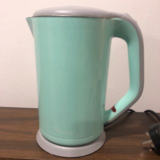 La Gourmet Healthy Seamless Electric Kettle 1.7L - Turquoise colour