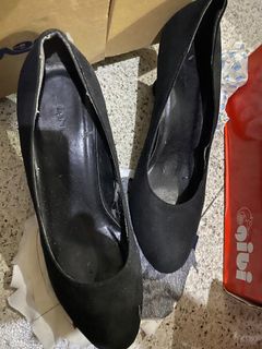 (Category: ) located in . Submitted by bebielle (Listing ID 1213727587, Image 1). Description: .