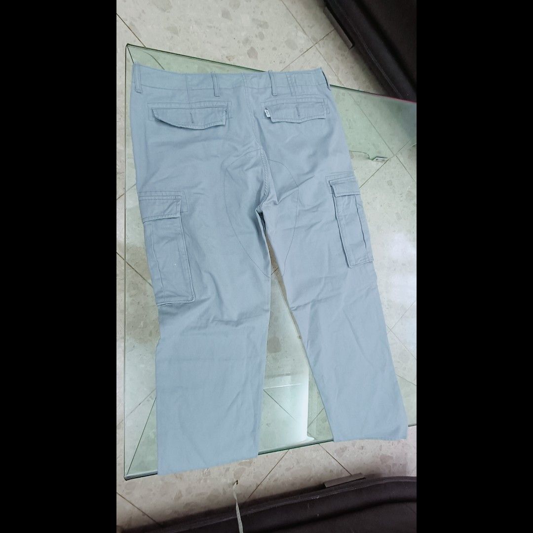 levi's cargo pants women's