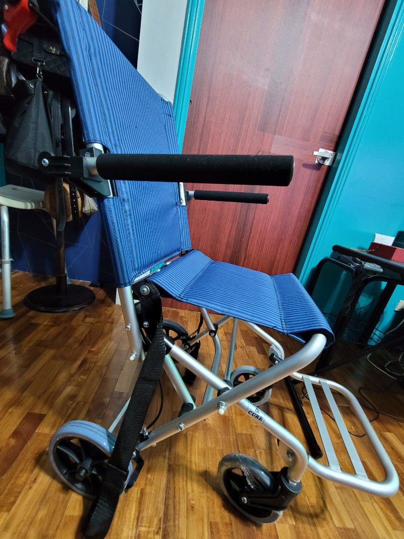 Lightweight travel wheelchair, Health & Nutrition, Assistive