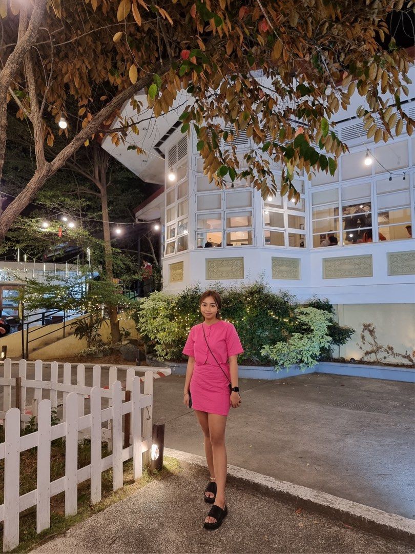 Linen Coordinates (Category: Sets or Coordinates) located in Pasig City. Submitted by paaatch (Listing ID 1213667212, Image 2). Description: Linen Coordinates - top & skirt - cotton linen fabric Color: Fucshia Size: Small to semi large Used once Rfs: decluttering .