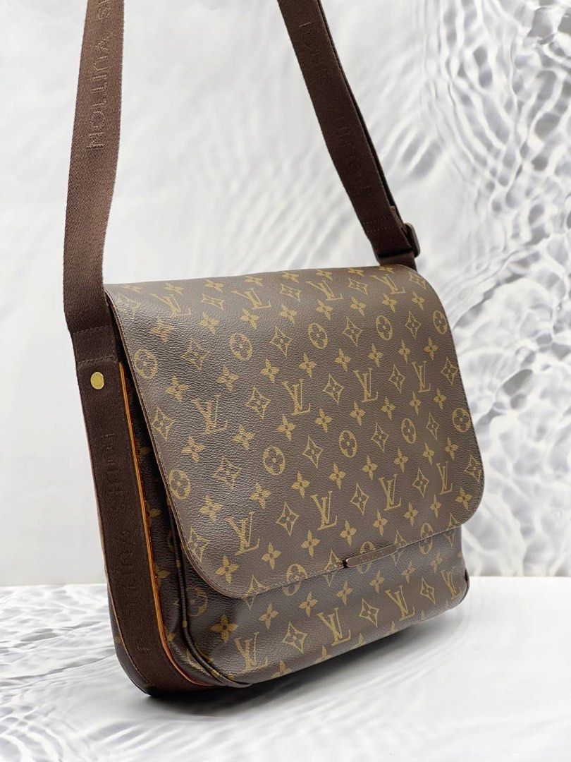 Brown Louis Vuitton Monogram Beaubourg Messenger MM Crossbody Bag