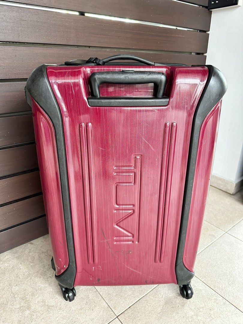 Tumi outlet large suitcase