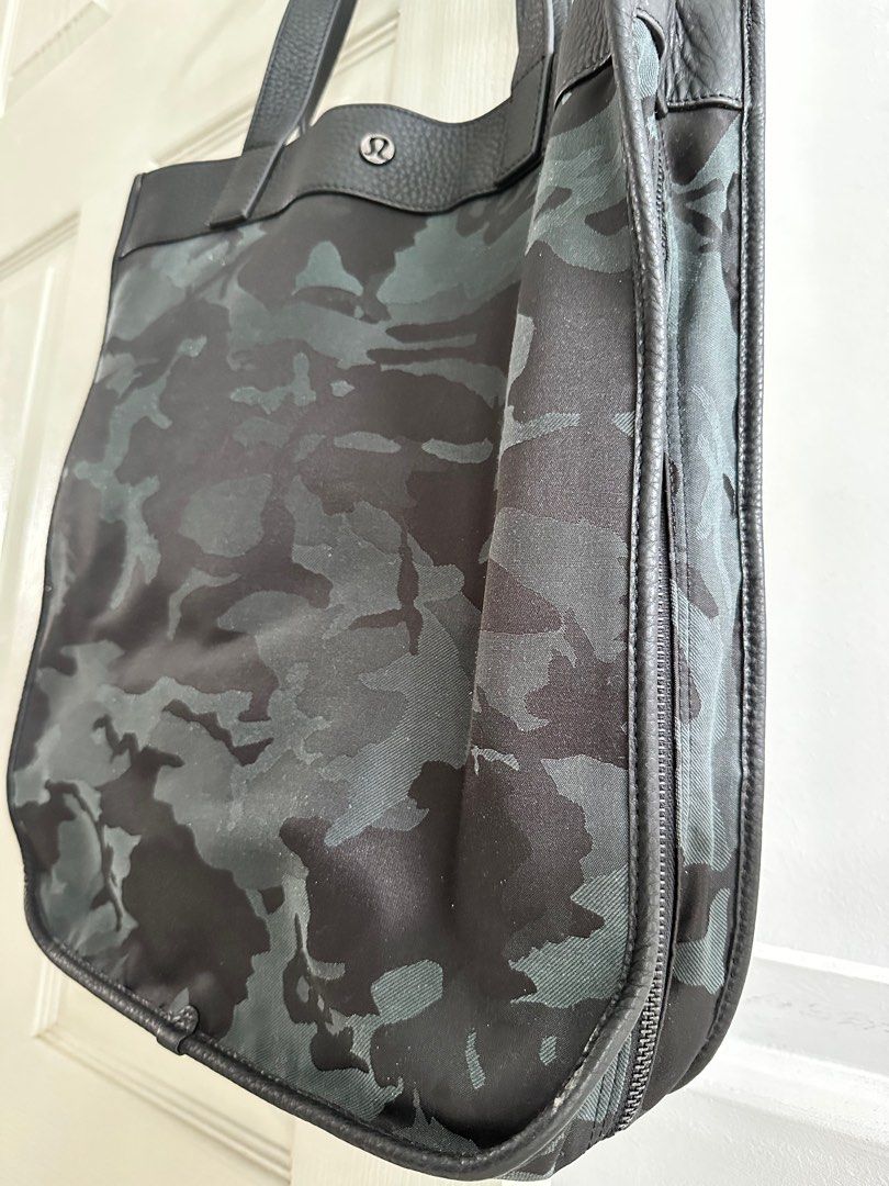 Lululemon now and new arrivals always tote 15l