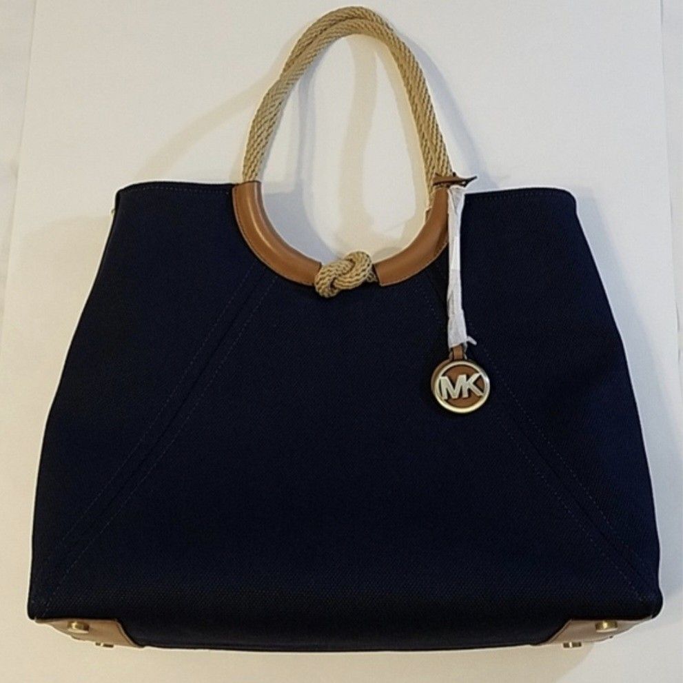 Isla ring cheap shoulder tote