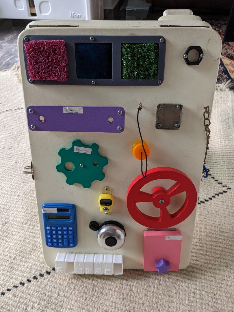 Montessori board, Babies & Kids, Infant Playtime on Carousell